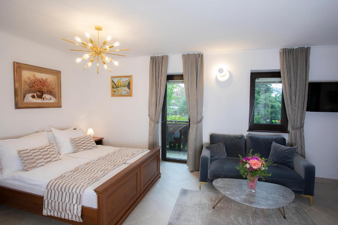 בלד House Klasika - Adults Only מראה חיצוני תמונה