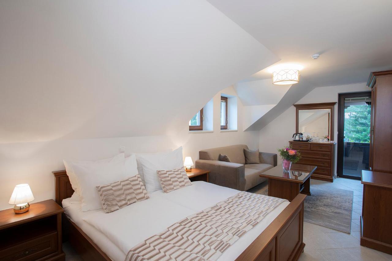 בלד House Klasika - Adults Only מראה חיצוני תמונה