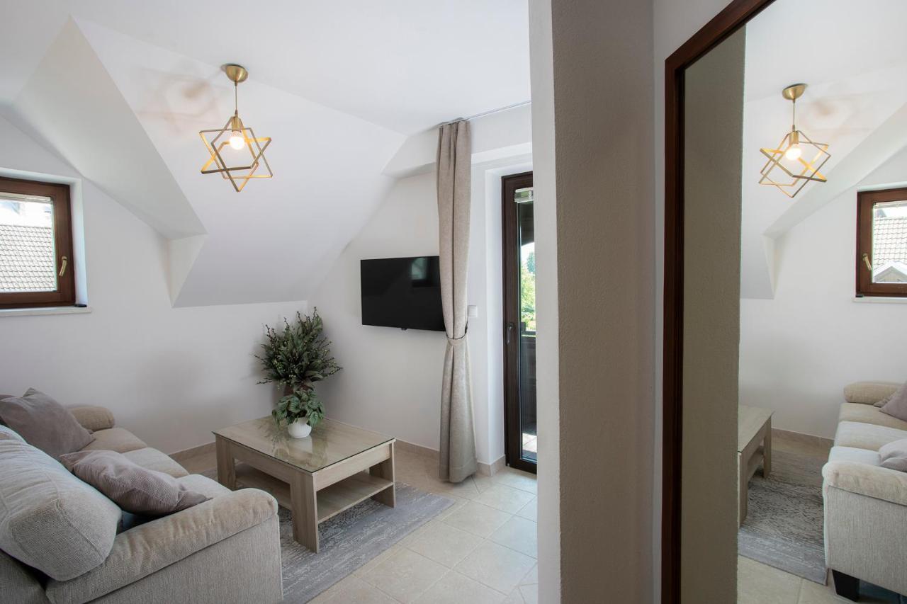 בלד House Klasika - Adults Only מראה חיצוני תמונה